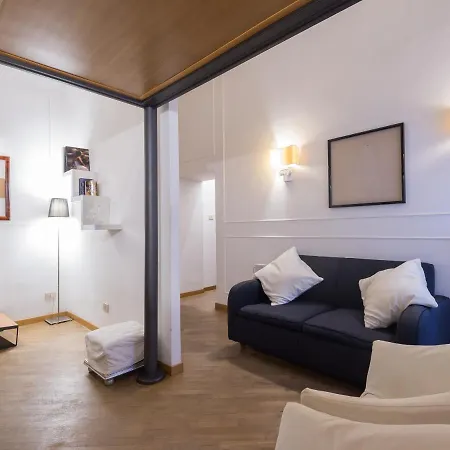 Spanish Steps Frezza Loft *